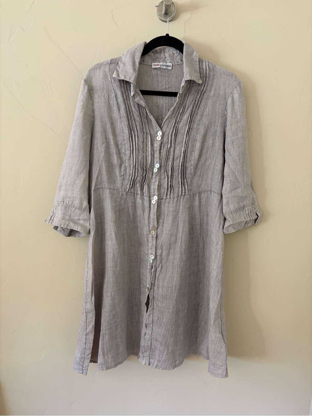 Washed Light Gray Linen Pintuck Button-Front Long Sleeve Dress
